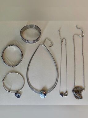 Silver Tone Jewellery Lot 6 Pieces Donated Rotary Foundation